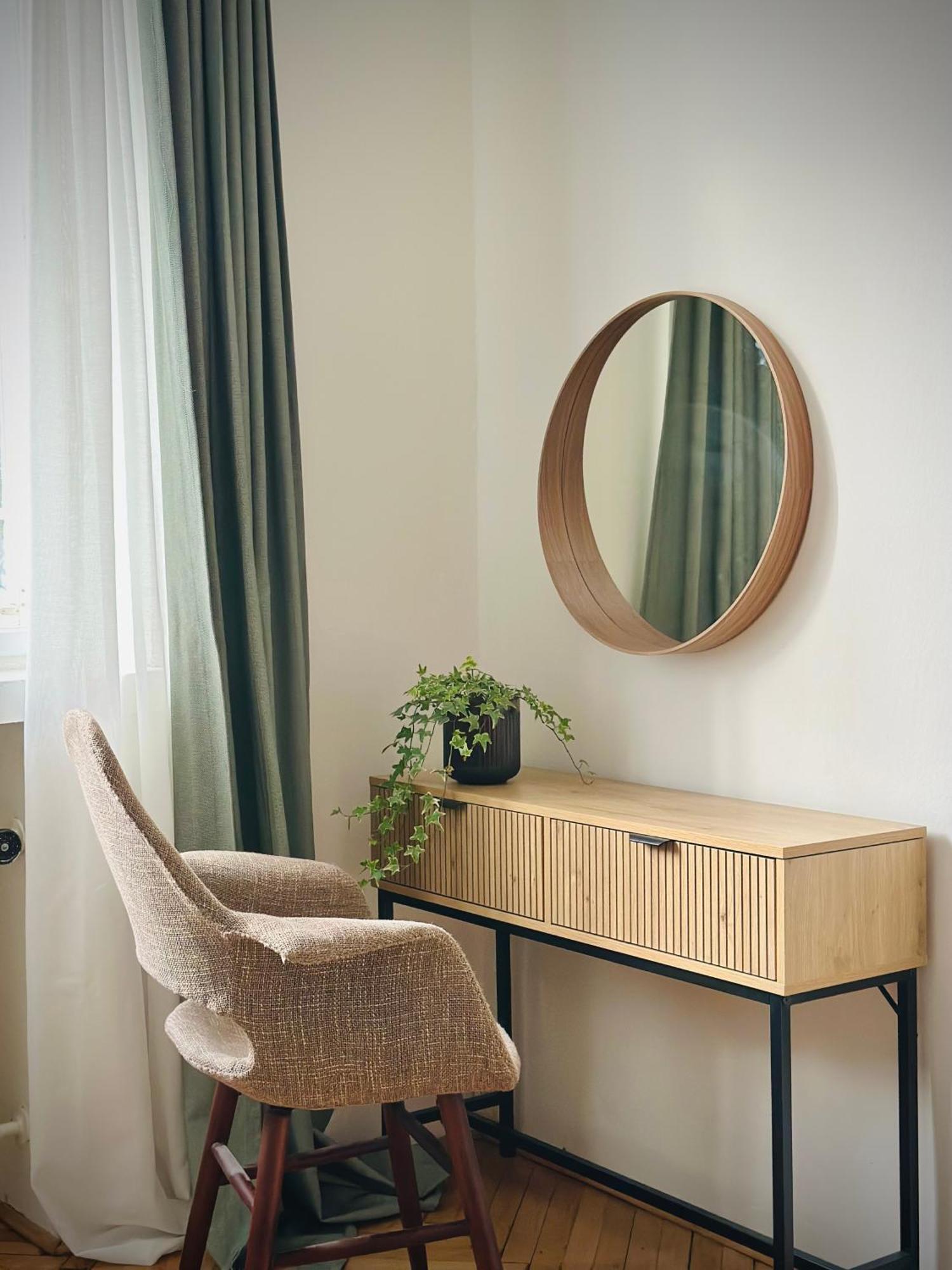 Boho Apartment In Old Town บราติสลาวา ภายนอก รูปภาพ